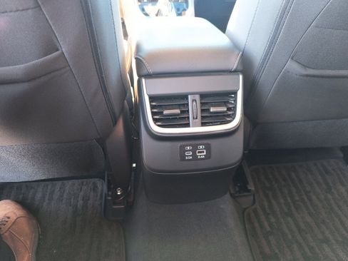 Certified 2025 Subaru Outback Premium image 20