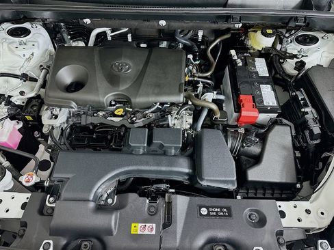 Certified 2025 Toyota RAV4 XLE w/ Convenience Package image 30