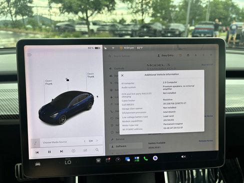 Used 2019 Tesla Model 3 Standard Range Plus RWD image 29