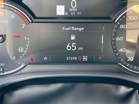 Certified 2023 Cadillac XT5 Premium Luxury AWD/4WD image 21