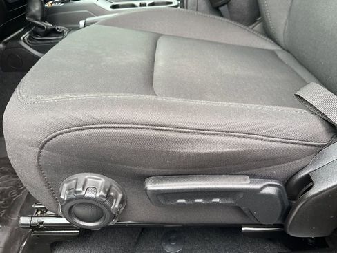 Used 2022 Jeep Wrangler Unlimited Willys image 25