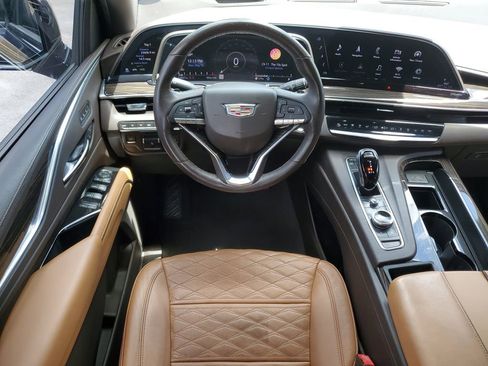 Used 2021 Cadillac Escalade ESV Sport w/ Driver Assist Tech Package AWD/4WD image 17