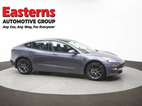 Used 2023 Tesla Model 3 Standard Range RWD image 42