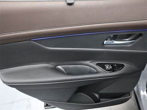 Used 2025 Nissan Murano Platinum image 19