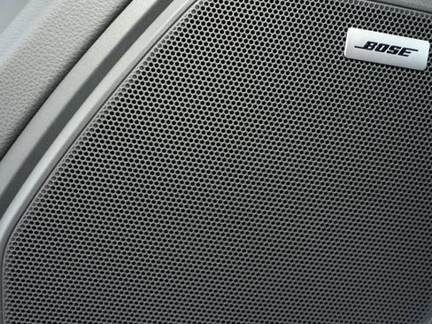 New 2025 Porsche Macan image 31