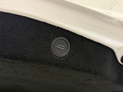 Used 2025 Tesla Model 3 Long Range RWD image 18