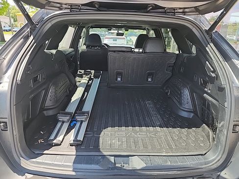 Used 2022 Subaru Outback Wilderness AWD/4WD image 11
