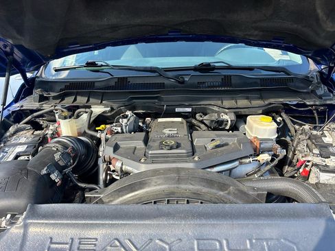 Used 2018 RAM 2500 Tradesman w/ Chrome Appearance Group AWD/4WD image 22