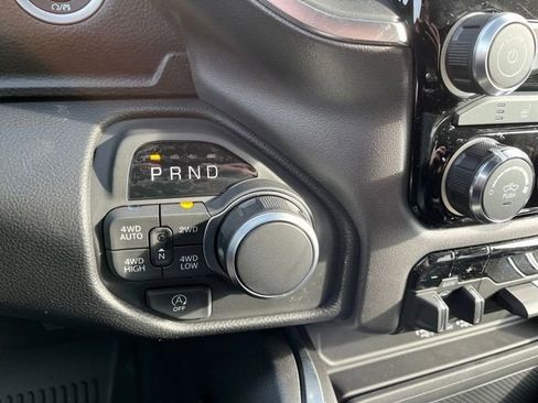 New 2026 RAM 1500 Big Horn w/ Night Edition image 22