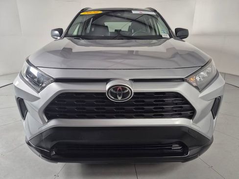Certified 2020 Toyota RAV4 LE FWD image 7
