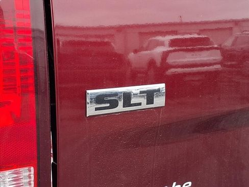 Used 2024 RAM 1500 Classic SLT image 20
