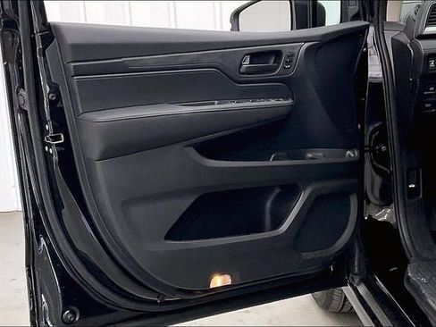 New 2026 Honda Odyssey EX-L image 11