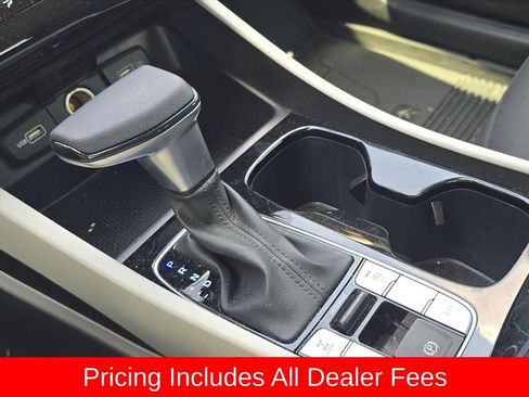 Used 2024 Hyundai Tucson SE AWD/4WD image 8
