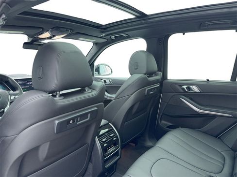 Used 2022 BMW X5 sDrive40i w/ Premium Package image 43