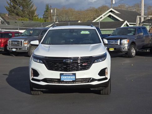 Certified 2024 Chevrolet Equinox RS image 3