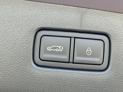 New 2026 Genesis GV70 2.5T Sport Prestige AWD/4WD image 15