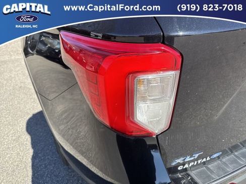 New 2024 Ford Explorer XLT w/ Equipment Group 202A RWD image 15