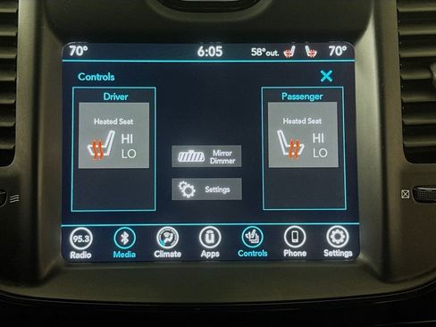 Used 2019 Chrysler 300 S image 21