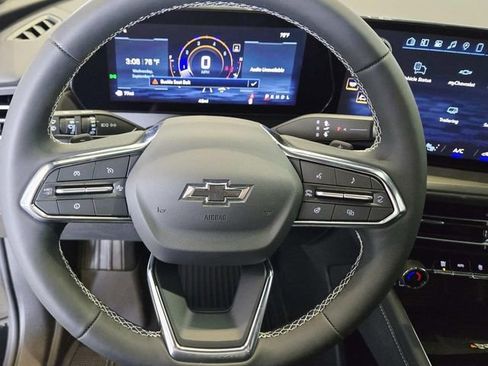 New 2026 Chevrolet Traverse LT w/ Midnight/Sport Edition image 17