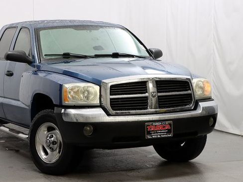 Used 2005 Dodge Dakota ST RWD image 3