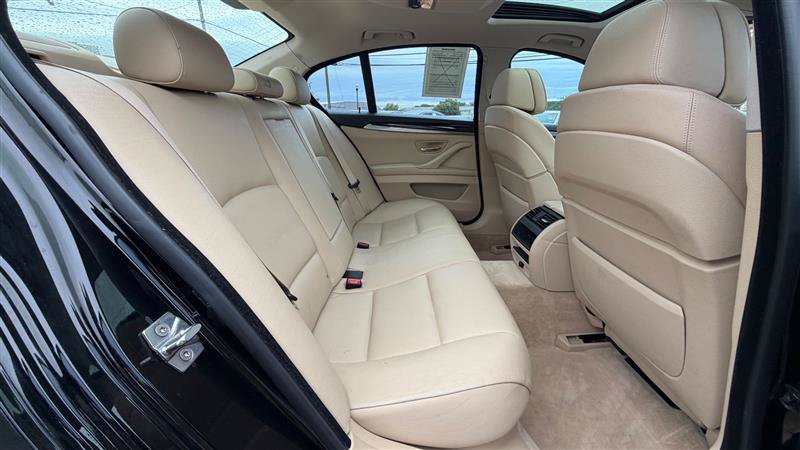 Used 2011 BMW 535i Sedan RWD image 40