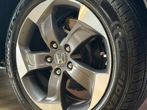 Used 2018 Honda HR-V EX image 13