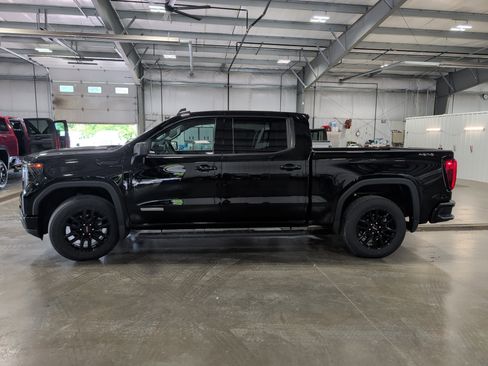 Used 2024 GMC Sierra 1500 Elevation AWD/4WD image 6