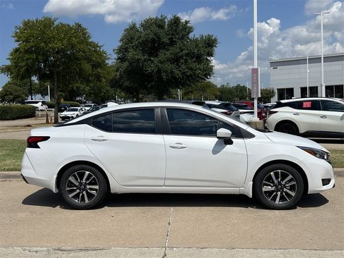New 2025 Nissan Versa SV w/ Trunk Package image 3