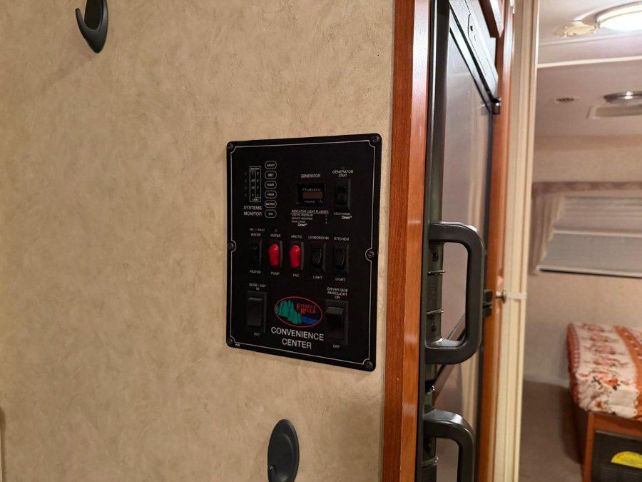 Used 2006 Ford E-450 and Econoline 450 RWD image 20