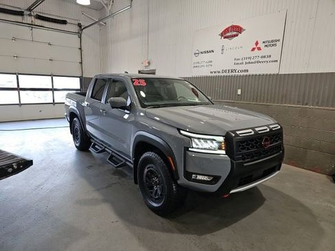 Used 2025 Nissan Frontier PRO-4X w/ Pro Premium Package AWD/4WD image 1
