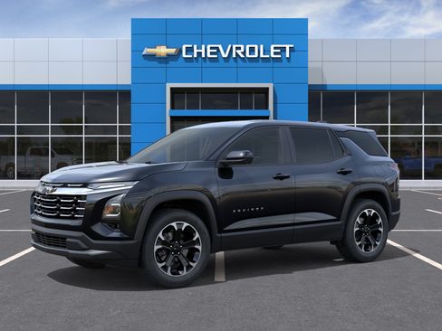 New 2026 Chevrolet Equinox LT w/ Safety and Technology Package FWD image 2