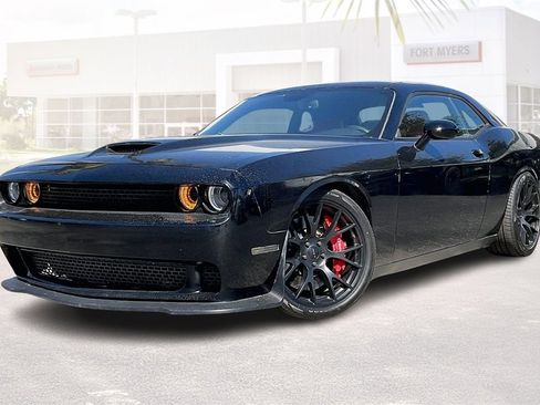 Used 2020 Dodge Challenger R/T image 27