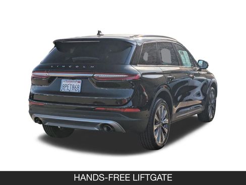 Used 2020 Lincoln Corsair Reserve image 8