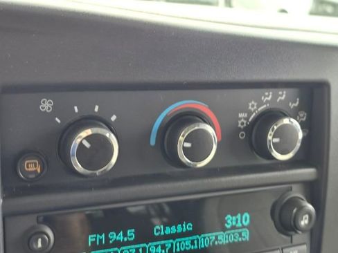 New 2025 GMC Savana 2500 LT w/ LT Preferred Equipment Group image 17