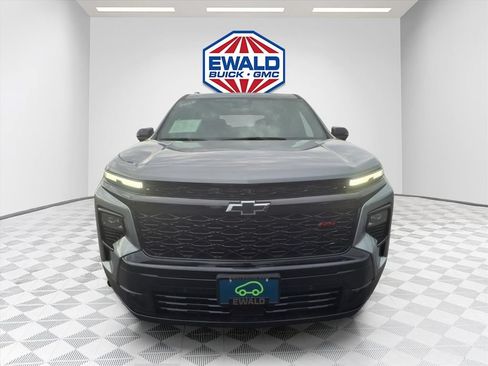 Certified 2026 Chevrolet Traverse RS w/ LPO, Floor Liner Package AWD/4WD image 7