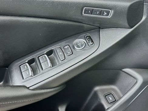 Used 2019 Honda Accord Touring image 19