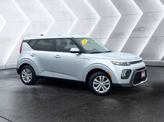 Used 2020 Kia Soul LX FWD video 1