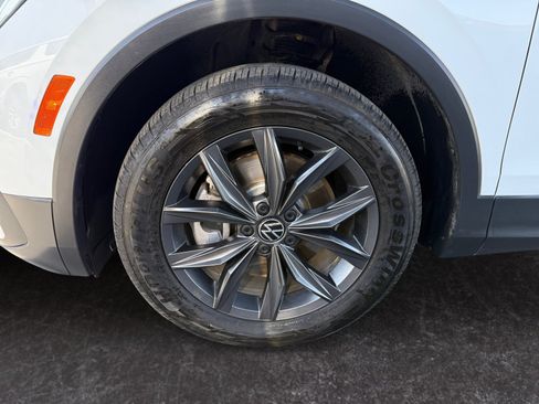 Used 2024 Volkswagen Tiguan Wolfsburg Edition AWD/4WD image 15
