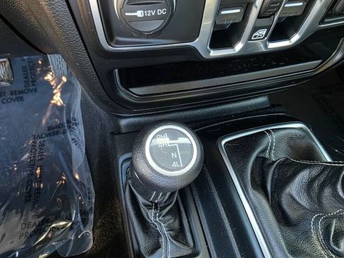 Used 2020 Jeep Wrangler Unlimited Sahara AWD/4WD image 29