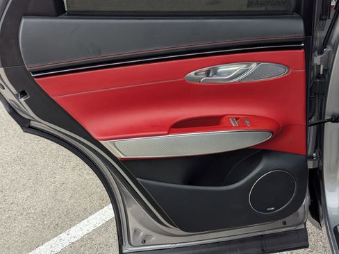 Used 2023 Genesis GV70 2.5T w/ Sport Prestige Package image 16