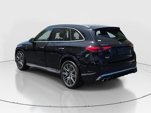 Certified 2025 Mercedes-Benz GLC 43 AMG 4MATIC image 4