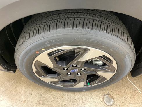 New 2026 Subaru Crosstrek 2.5i Limited AWD/4WD image 18