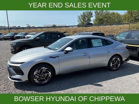 New 2026 Hyundai Sonata SEL image 2