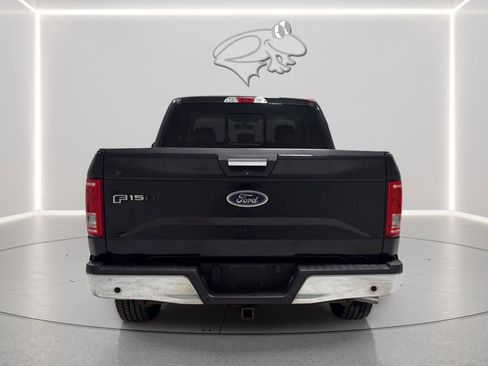 Used 2015 Ford F150 XLT w/ Equipment Group 302A Luxury image 4