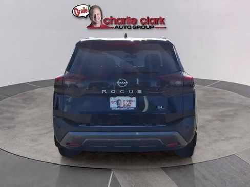 Certified 2023 Nissan Rogue SL w/ SL Premium Package FWD image 4