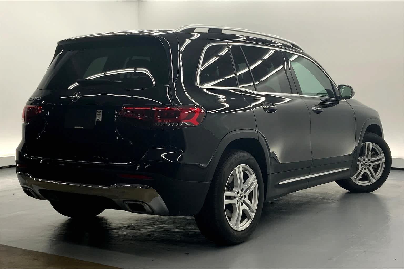 Used 2020 Mercedes-Benz GLB 250 image 13