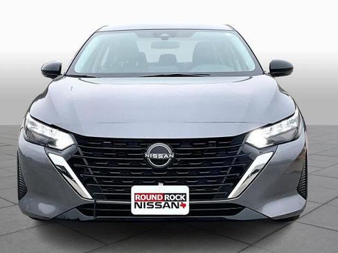 Certified 2025 Nissan Sentra SR image 4