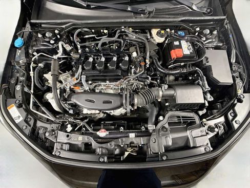 Used 2024 Honda Civic EX-L image 39