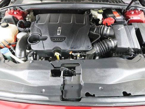 Used 2017 Lincoln Continental Reserve w/ Climate Package image 24