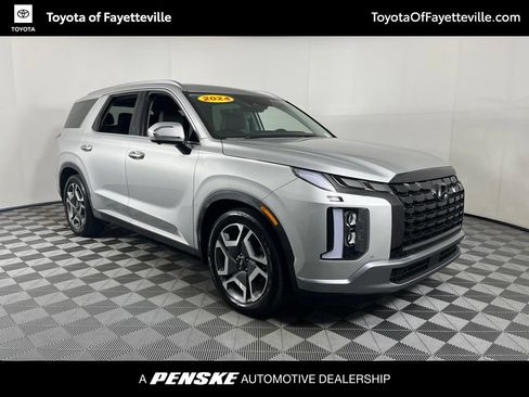 Used 2024 Hyundai Palisade Limited AWD/4WD image 20